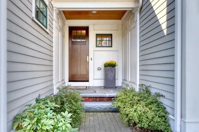 8 Lillian Way #8 1