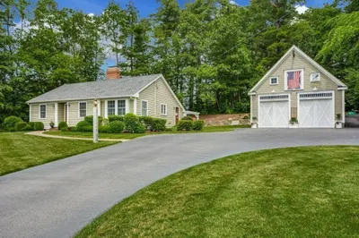 189 Forbush Mill Rd 1