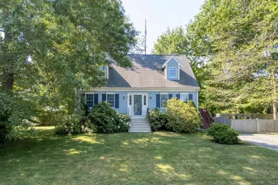 7 Nobscot Brook Ln 1