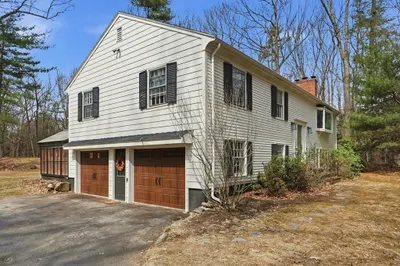 282 Autumn Lane