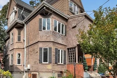 106 Josephine Ave 1