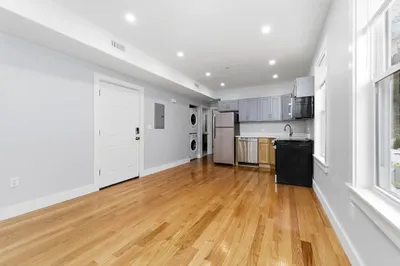 30 Campbell Ave #5