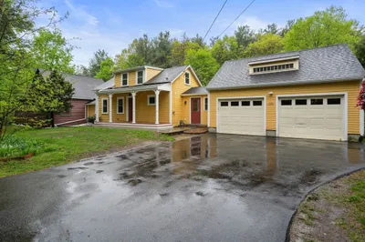 333 Wood St 1