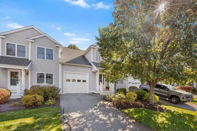 877 Auburnville Way #D4 1