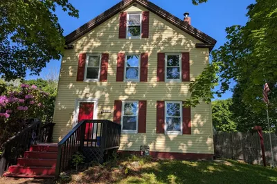 440 Old Somerset Ave 1