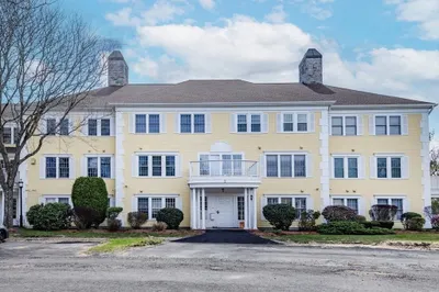 1 Riverview Blvd #2-214