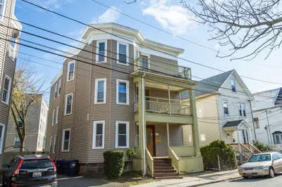 27 Ashford Street #3
