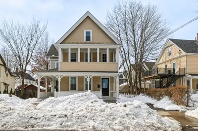 105 Nonotuck Street #105 1