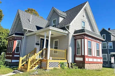 12 Madison St 1