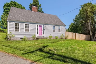 129 Whitehall Rd 1