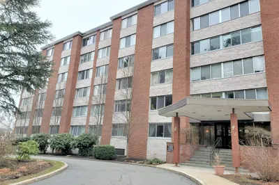 22 Chestnut Pl #316