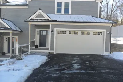 8 Desoto Ave #8 1