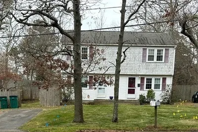 287 Old Townhouse Road 1