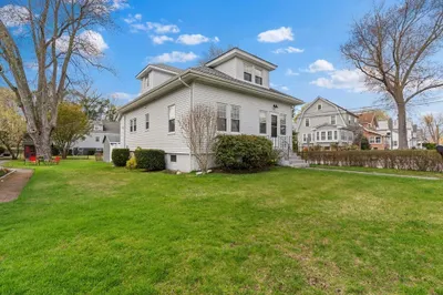 48 Washington Ave