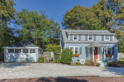51 Town Brook Rd 1