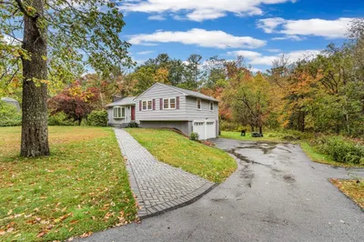 14 Lundy Ln