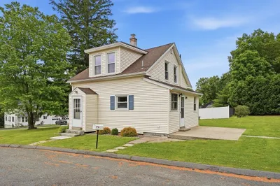 61 Saugus Ave