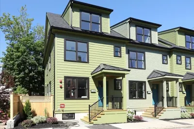 104 Jamaica St #1 1