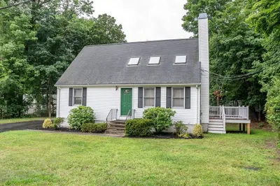 4 Randall Ct #4