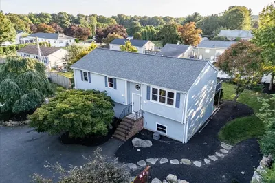 49 Shirley St 1