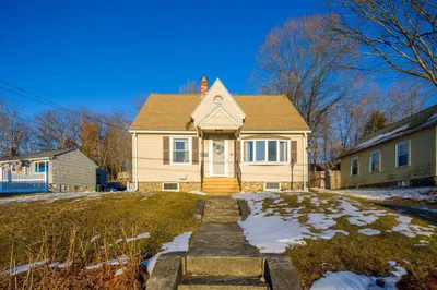 20 Harrison Ave 1