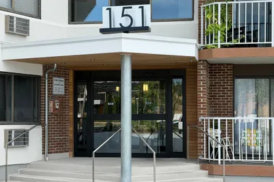 151 Coolidge Ave #404 1