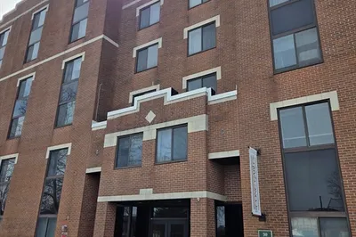 20-30 Daniels St #607 1