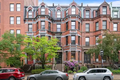 296 Commonwealth Ave #1
