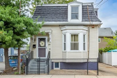 89 Prospect St 1