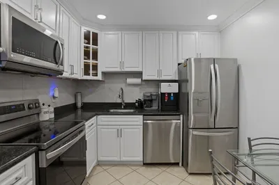 2 Summit Dr #67
