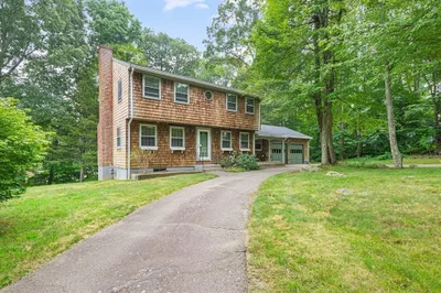 32 Eastview Rd