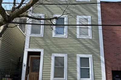 8 Bremen Street #2