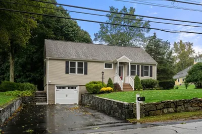 71 Andover Rd