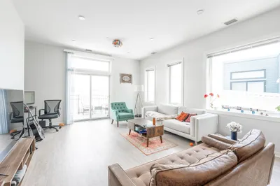 14 Ward St #204