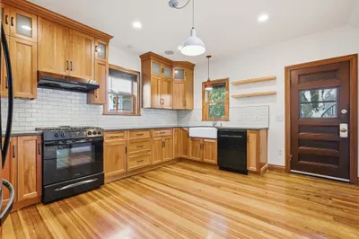 49 Electric Ave #1 1