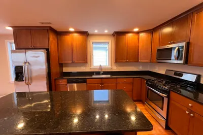 31 Rand St #2 1