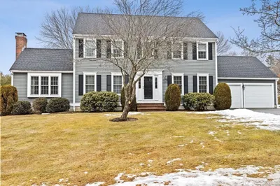 45 Culloden Dr