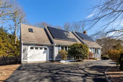 4 Pump House Ln 1