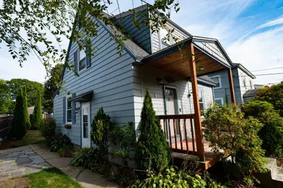62 Frankfort St 1