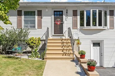 8 Pershing St