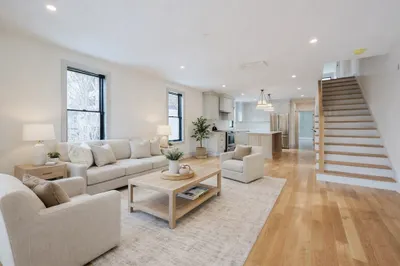 68 Rowe St #U:3 1
