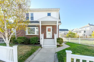 209 River Rd