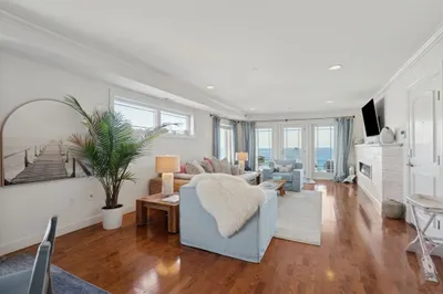 21 Atlantic Ave #6 1