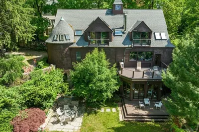 120 Rawson Road 1