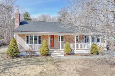 72 Laurel Dr