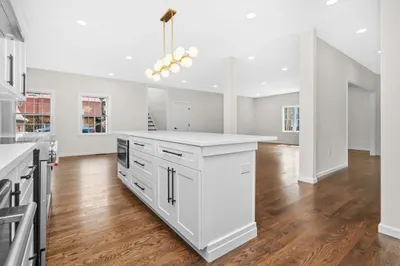 11 Kernwood Ave 1