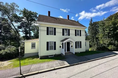 33 Auburn St