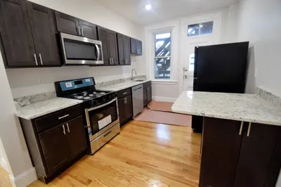 31 Harvard St #2