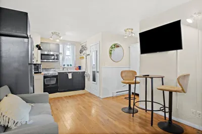 263 Highland Ave #2 1
