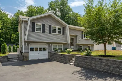 56 Donald Rd 1
